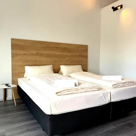 Staytopus Oha1 Autohof Tornesch New Apts Free Parking * Ellerhoop